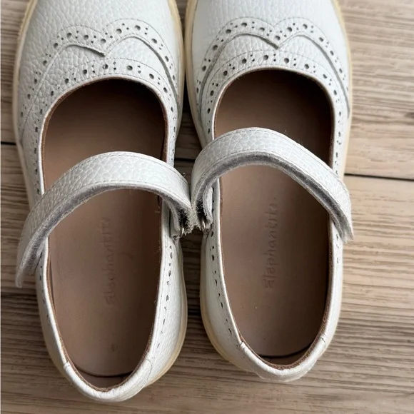 Elephantito Kids  Leather Mary Jane Shoes - Picture 2 of 3